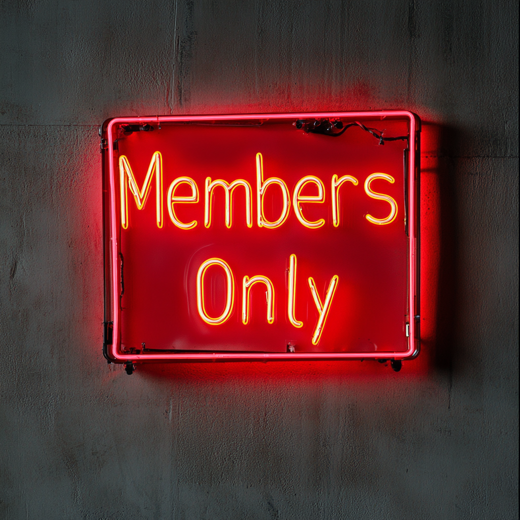 "Members Only" - Red Neon Sign, 18 Inches